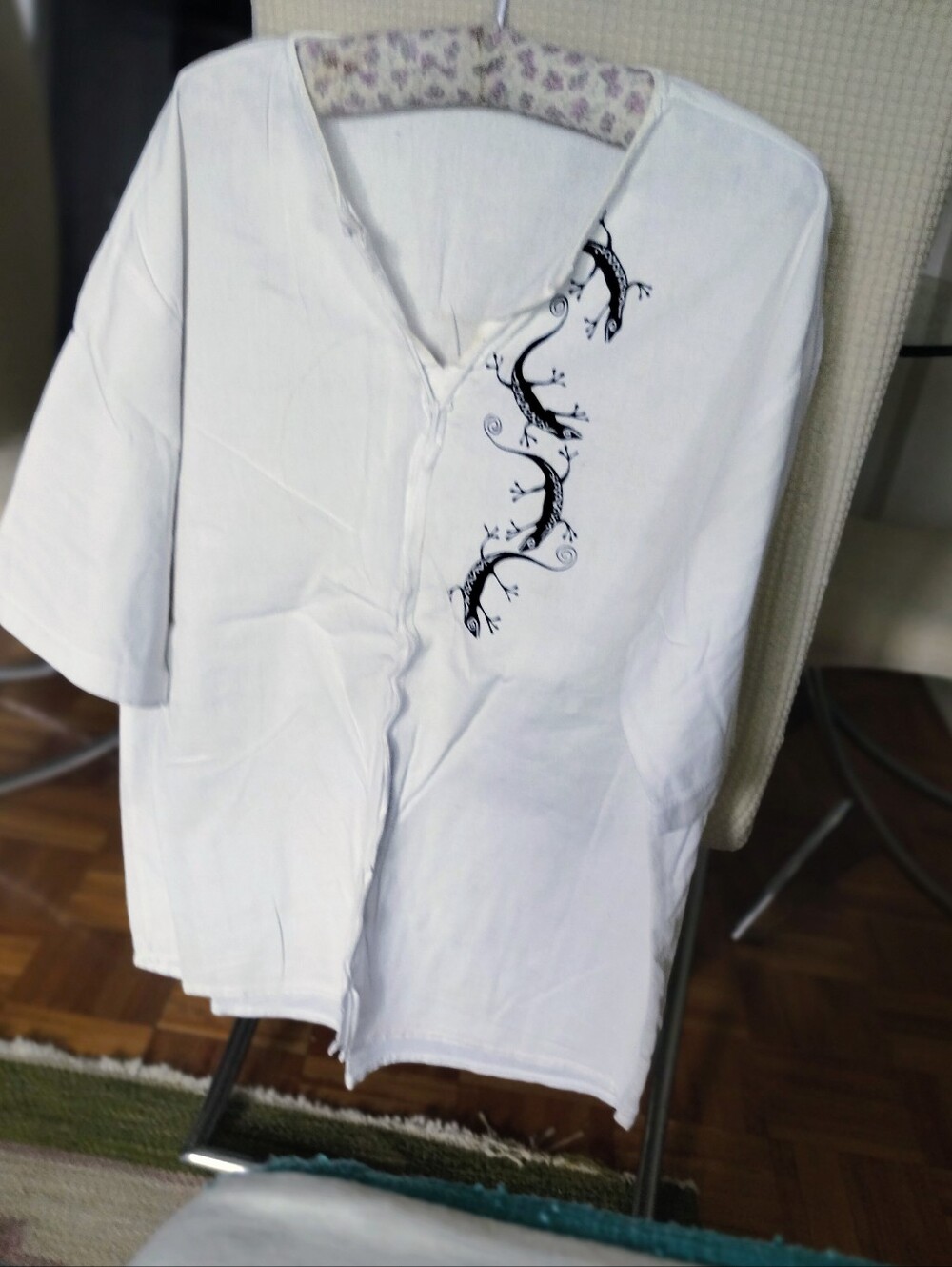 White Men’s Short-Sleeve Linen Shirt with Black Fish Print